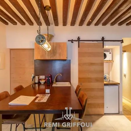 Daire La Cachette De Lucie Heart Of 100m From The Port 2 Guests *